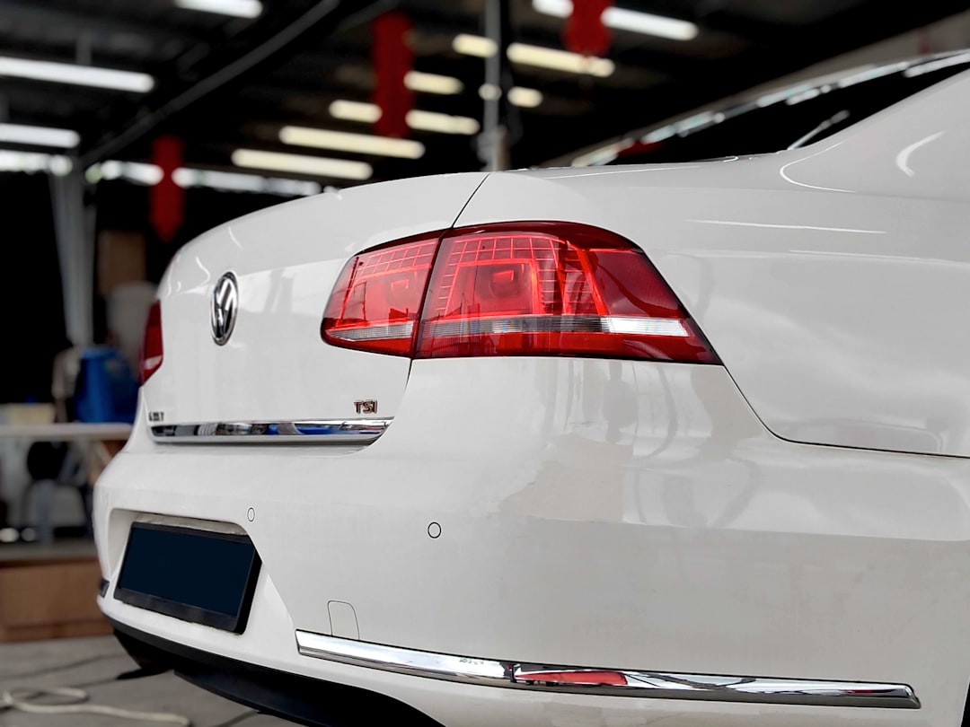 Photo Waxing car